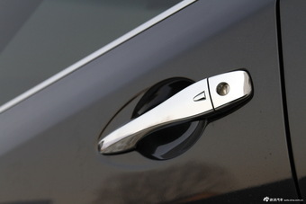 2013款天籁实拍图