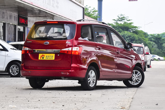 2015款开瑞K50 1.5L手动豪华型