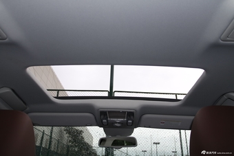 2015款红旗H7 3.0L自动尊贵型