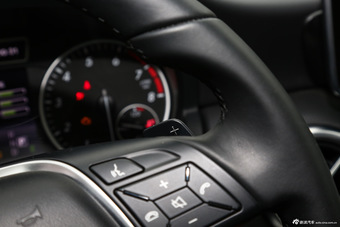 2016款奔驰A级 A180 1.6T自动