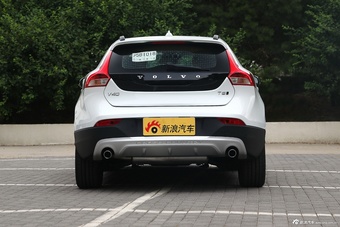 2017款沃尔沃V40 2.0T自动Cross Country T5 AWD 智雅版