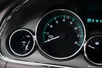 2014款昂科雷3.6L自动智享旗舰型四驱