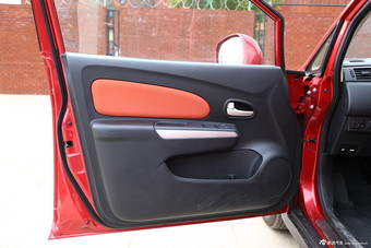 2014款启辰R50自动精彩版