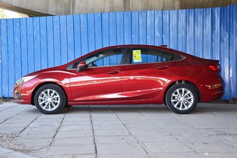 2017款科鲁兹1.5L自动炫锋版