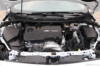 2015款科鲁兹 1.5L 自动精英版