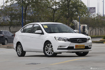 2015款V5菱致plus 1.5L自动智尊型