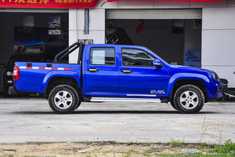 2015款骐铃T7 2.8T手动两驱舒适版标准轴距JE493ZLQ4CB