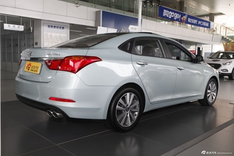 2013款名图1.8 DLX自动尊贵型