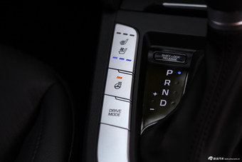 2016款领动1.6L自动智炫旗舰型