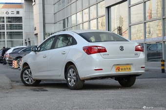 2015款东风风神L60 1.8L自动新享型