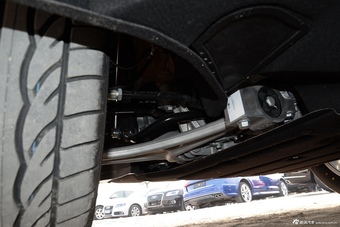 2016款奥迪Q3 2.0T自动35TFSI典藏版智领型