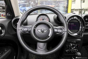 2014款MINI COUNTRYMAN 1.6T自动 COOPER All 4 Excitement