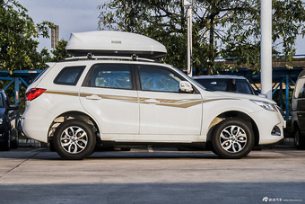 2015款海马S7 2.0L自动改款纵驰型