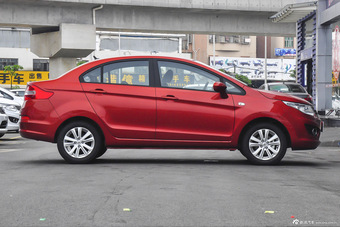 2016款凯翼C3 1.5L自动虹钻版