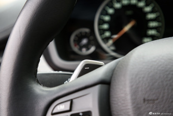 2015款宝马X6 3.0T自动xDrive35i 豪华型