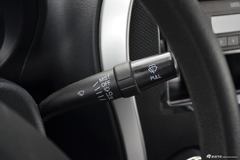 2016款吉利熊猫1.0L AMT帅真版