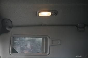 2012款现代Veloster飞思1.6T自动豪华版