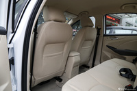 2015款艾瑞泽7 1.6L自动致领版