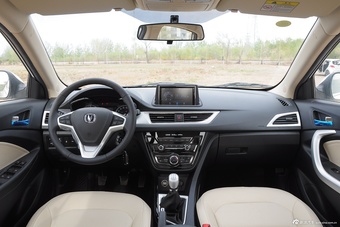 2015款悦翔V7 1.6L 手动乐趣型图片