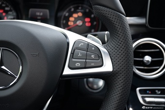 2016款奔驰C级 C200 2.0T自动 Coupe轿跑版