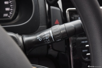 2015款幻速H2 1.5L自动舒适型