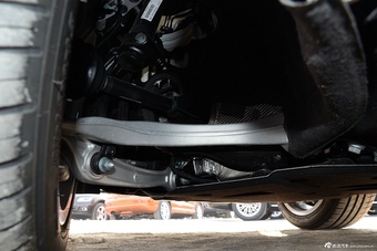 2016款奥迪A6L 3.0T自动45TFSI quattro运动型