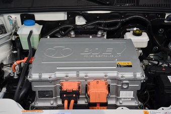 2016款北汽新能源EU系列EU260电动