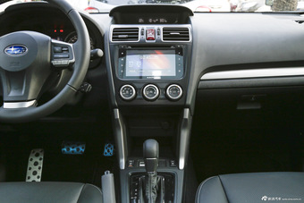 2015款森林人2.0L自动特装纪念版