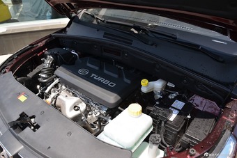 2016款宝骏560 1.5T手动豪华型