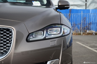 2016款捷豹XJL 3.0L自动SC四驱全景商务版