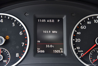 2015款途观2.0TSI自动四驱旗舰版