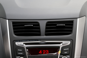 2014款瑞纳1.4L自动智能型