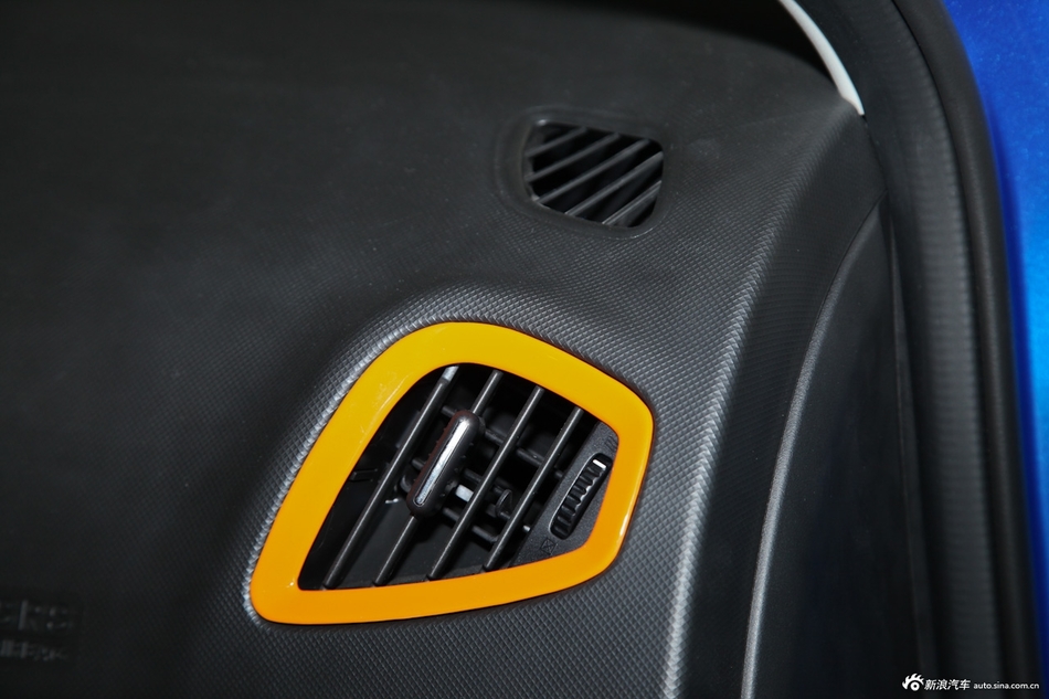 2013款传祺GA3 1.6L手动豪华版