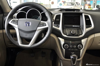 2014款逸动1.6L手动豪华型