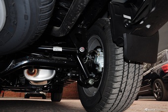 2015款哈佛H5智尊版2.0T手动两驱尊贵型