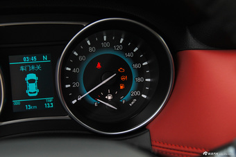 2015款哈弗H1 1.5L自动豪华型