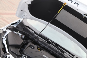 2015款科鲁兹 1.5L 自动精英版