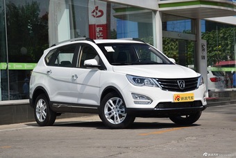 2016款宝骏560 1.5T手动精英型