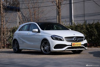 2016款奔驰A级 A200 1.6T自动时尚型