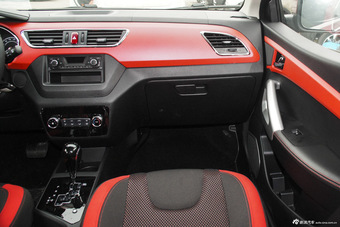 2015款瑞风S2 1.5L自动CVT豪华智能型