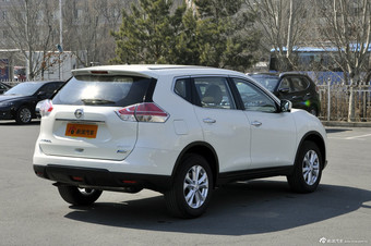 2014款奇骏到店实拍