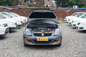 2016款雨燕1.5L手动时尚型酷玩版