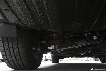 2015款嘉华（进口）2.2T自动豪华版