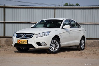 2016款北汽新能源EU系列EU260电动