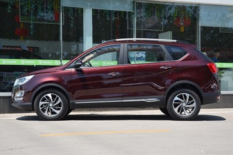 2016款宝骏560 1.5T手动豪华型