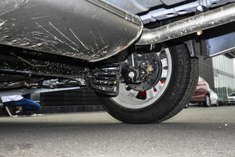 2016款凯翼C3 1.5L自动虹钻版