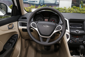 2015款艾瑞泽7 1.6L自动致领版