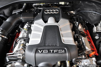 2014款奥迪Q7 40 TFSI运动型