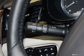 2016款传祺GS8 2.0T自动基本型