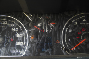 2015款猎豹Q6 2.0T手动两驱版